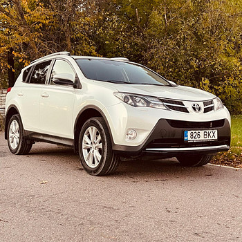 Продам Toyota RAV4