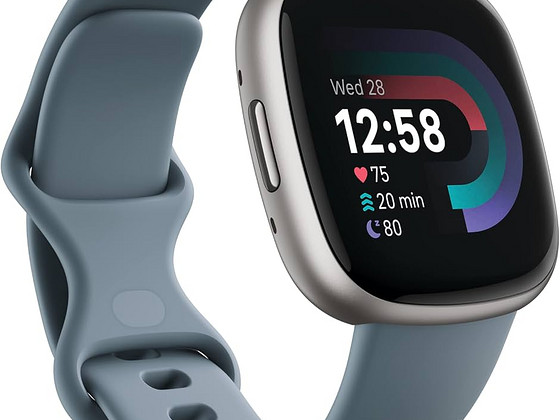 Excellent Fitbit Versa 4 with GPS, NFC...