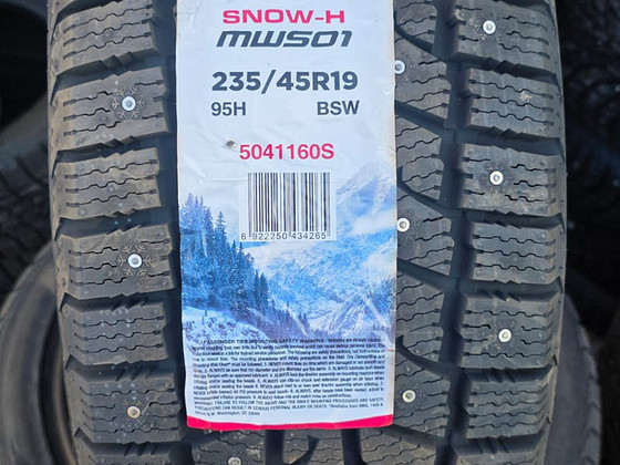 Шины R19 235 45 19 SNOW-H MWS01 Dynamo