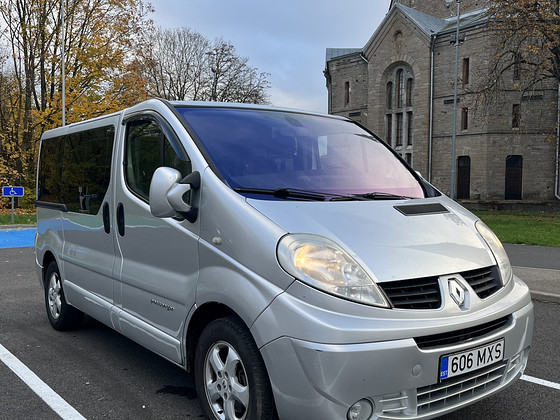 Renault Trafic Passenger 2.5 DCi 2009