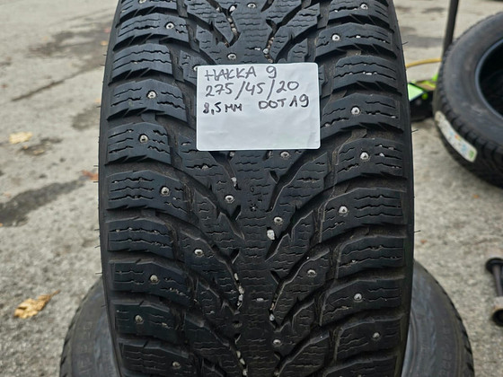 Шины R20 275 45 20 Nokian 8.5mm 2шт