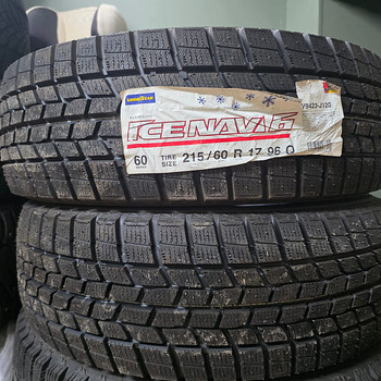 R17 rehvid 215 60 17 Goodyear 4tk