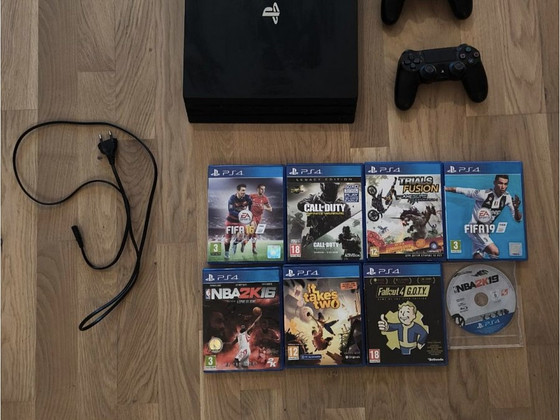 Sony PlayStation 4 Pro 1TB