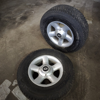 Continental Ice Contact 3