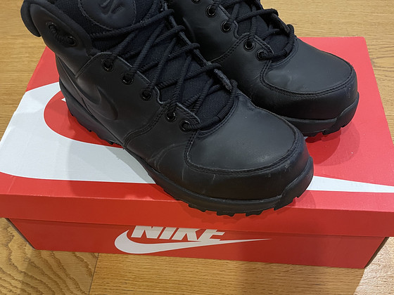 Nike saapad