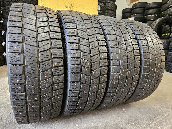 215 65 R 16C Continental ContiVanContact Ice SD