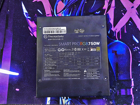 Блок питания Thermaltake Smart ProRGB 750W