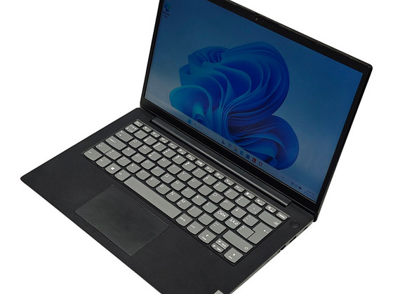 Ноутбук Lenovo V14 G2 + зарядка