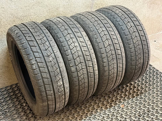 205/55/16 Zmax IcePioneer 868
