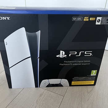 Sony PlayStation 5 Slim Digital Edition 825 GB