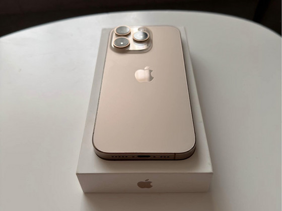 iPhone 16 Pro 128 GB Desert Titanium
