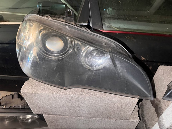 Передние фары bi-xenon для BMW E70
