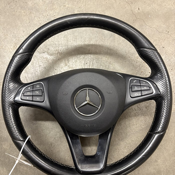 Многофункциональный руль Mercedes с подушкой безопасности
