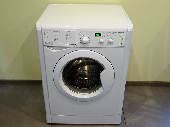 Стиральная машина Indesit IWD 71051, бесплатная доставка