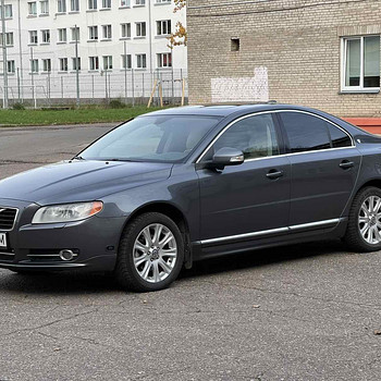 VOLVO S80