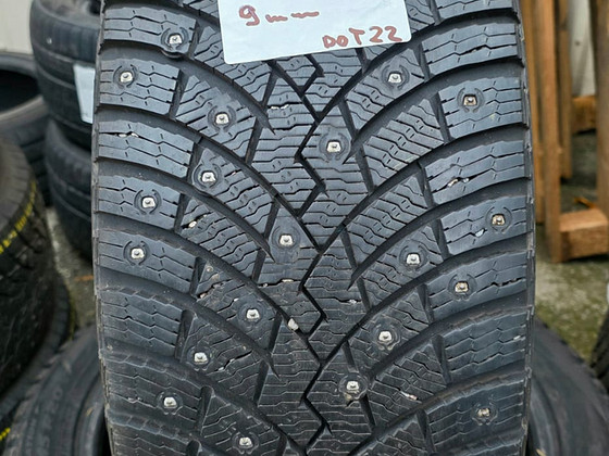 Шины R20 255 45 20 Pirelli 9мм 2шт