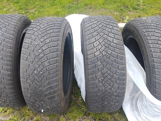Continental IceContact 3 SUV 235/60R18