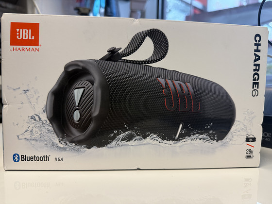 JBL CHARGE6