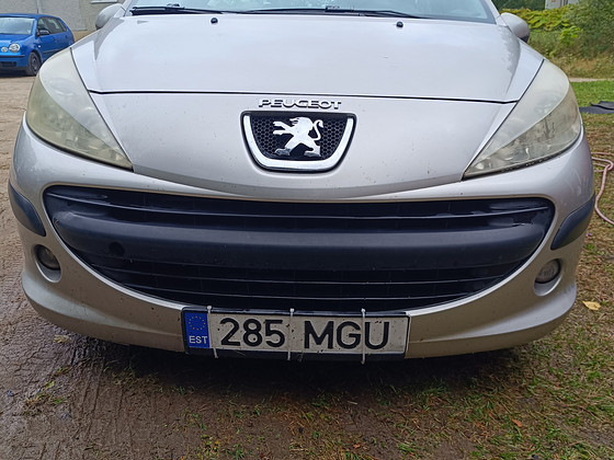 Peugeot 207 1,4 benz