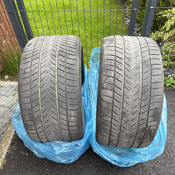 Rehvid 325/30 R21
