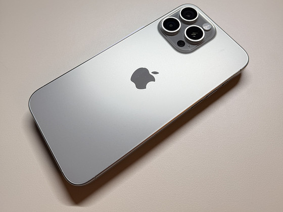 iPhone 15 pro max 256GB