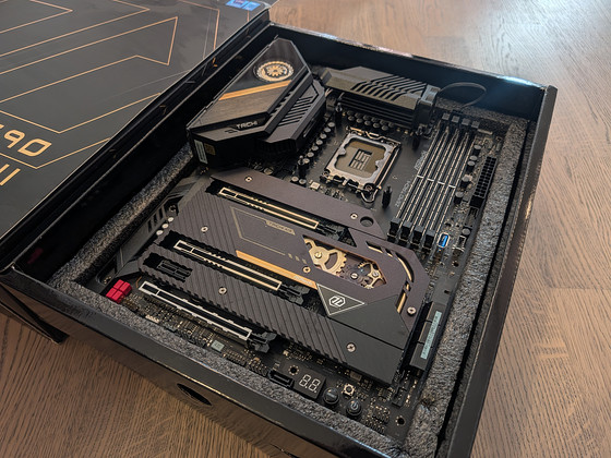 Z690 Taichi LGA1700
