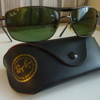 Ray Ban päikese prillid made in italy + originaal kott
