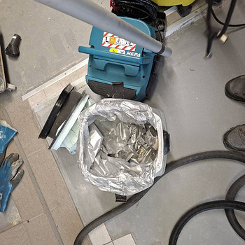 Akutolmuimeja MAKITA 220v / 36v