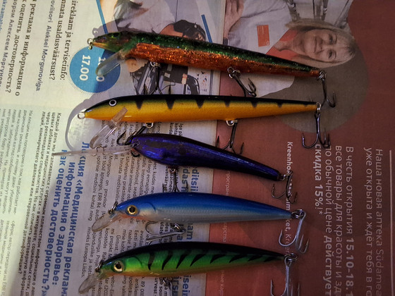 Оригинальные Rapala воблёры. Катушка Shimano Siena 4000 б/у.