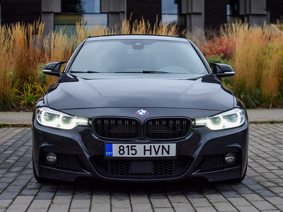 BMW 330 M-pakett Shadowline 2.0 135kW