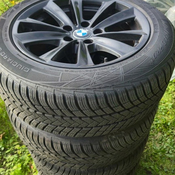 Литые диски 5x120 R17 с всесезонными шинами в состоянии как новые