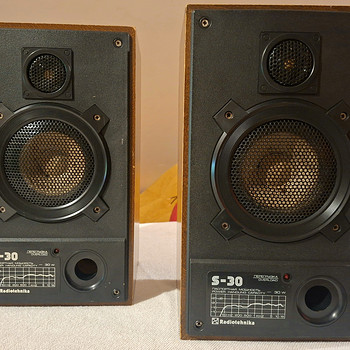 RADIOTEHNIKA S-30 KÕLARID
