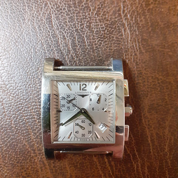 LONGINES