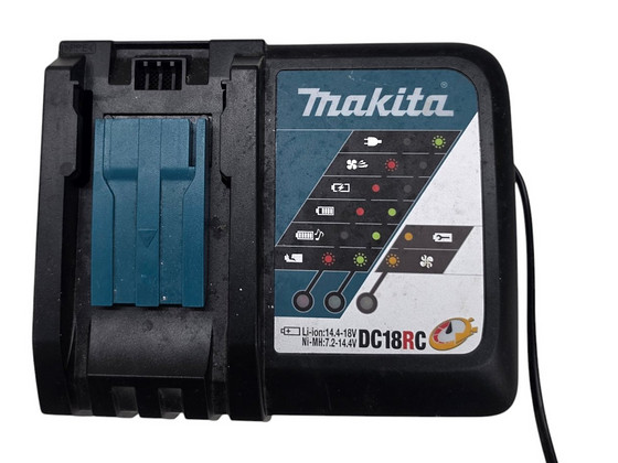 Зарядка Makita DC18RC