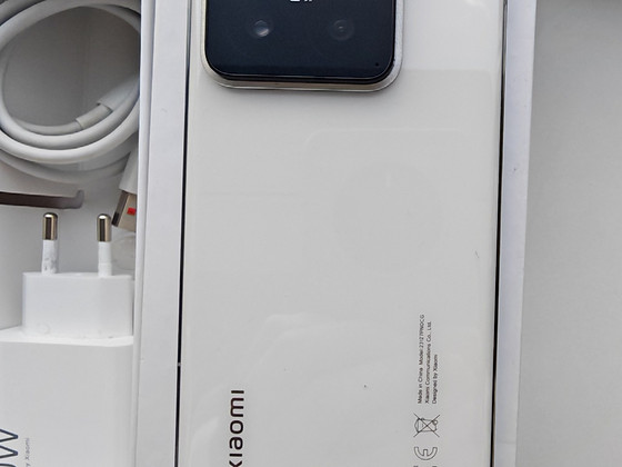 Xiaomi 14