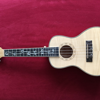 Ukulele Heartland Concert Flamed Maple