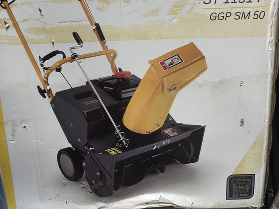 Продам новый снегоуборщик STIGA ST 1151 P