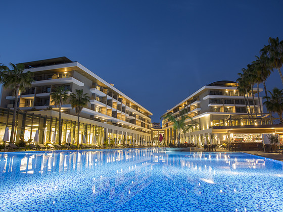 BAYOU ACANTHUS BY BARUT