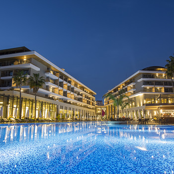 BAYOU ACANTHUS BY BARUT