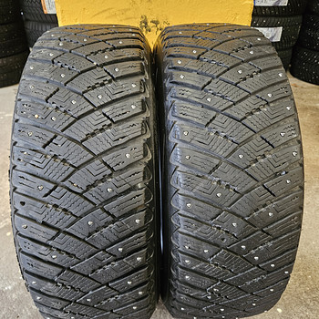 205 60 R 16 Goodyear UltraGrip Ice Arctic