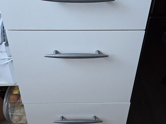 Müüa IKEA KNOXHULT köögikapid (alumine ja ülemine moodul)