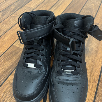 Nike Air Force 1 Mid '07 "Triple Black"