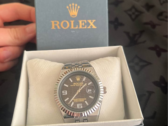 Продаются наручные часы Rolex,реплика