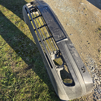 Передний бампер Skoda Octavia