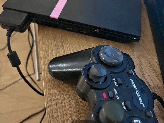 Продаю Sony PlayStation 2