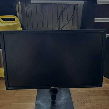 Monitor