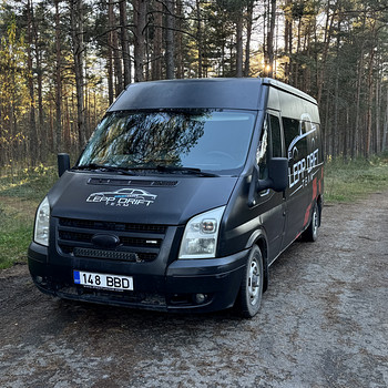 Meeskonna buss Ford transit