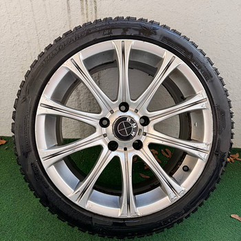 Зимняя резина на дисках 4 шт, 215/45R17