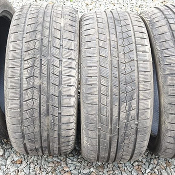 Grenlader 275/40 R20 106H XL