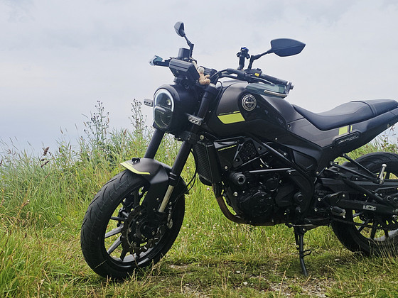 Benelli Leoncino 250